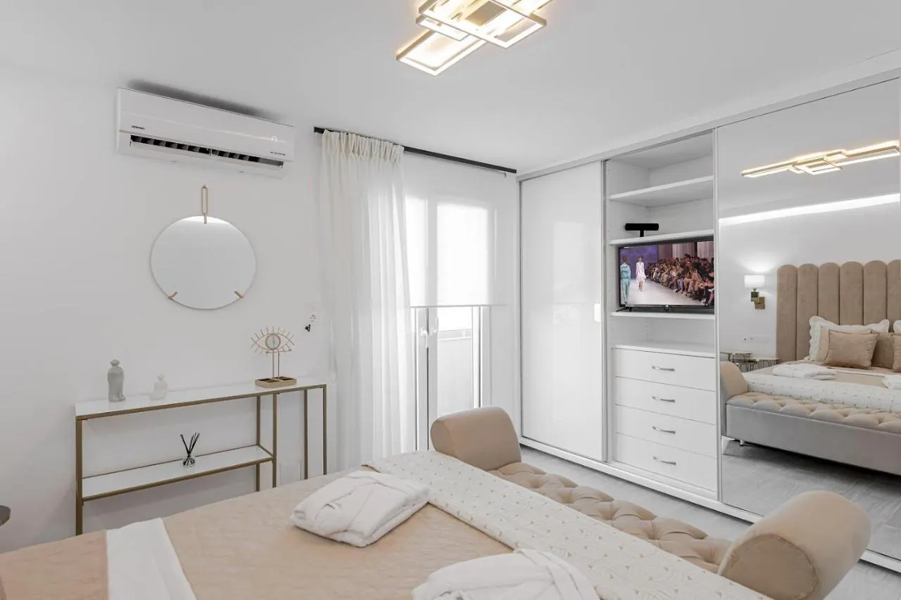 Diogenis Seaside Suite Rethymno Apartment